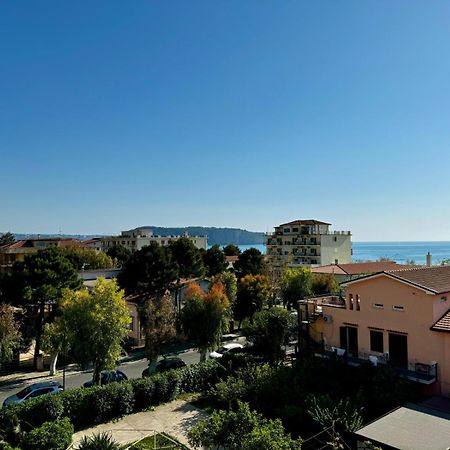 Hotel Praja Mare Прая-а-Маре Екстер'єр фото