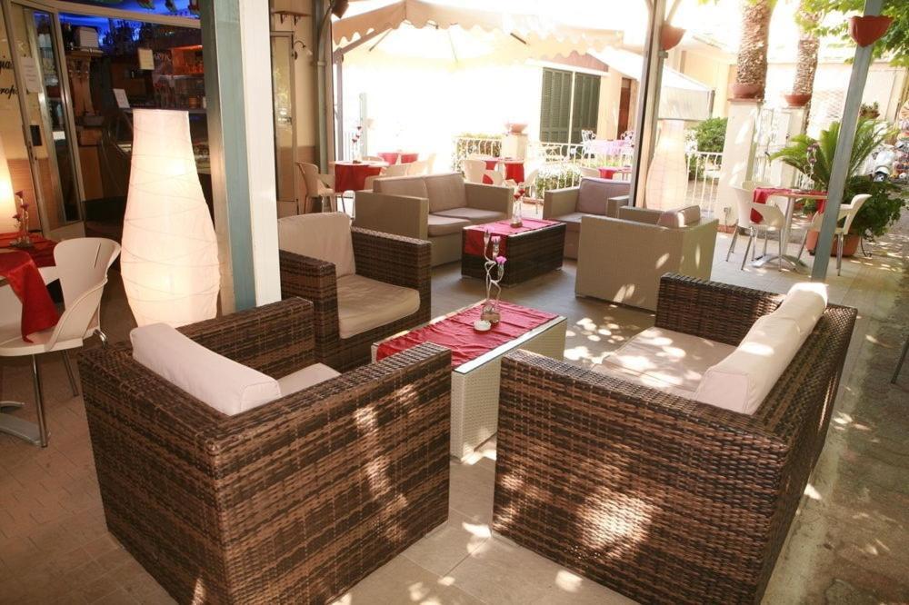 Hotel Praja Mare Прая-а-Маре Екстер'єр фото