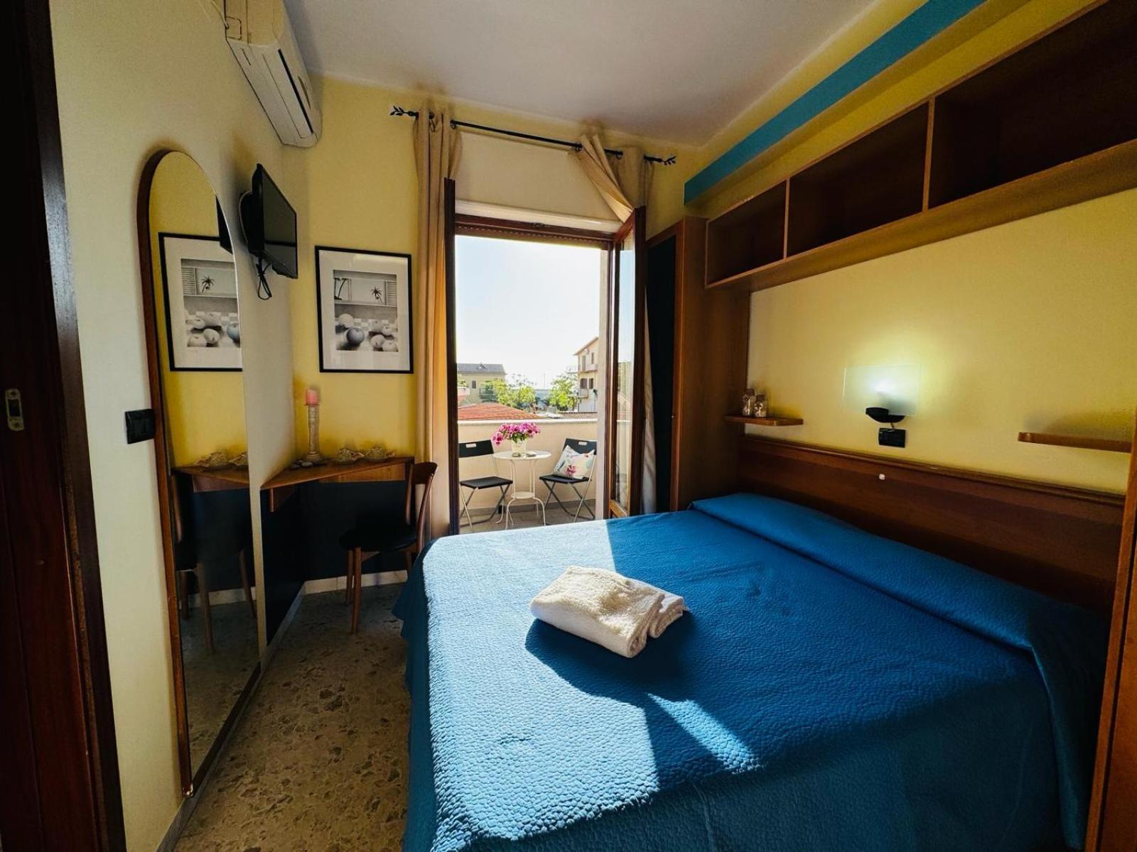 Hotel Praja Mare Прая-а-Маре Екстер'єр фото